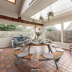 Schorpioen - Quiet Location In Oostduinkerke *