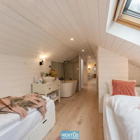 Schorpioen - Quiet Location In Oostduinkerke * コクセッド