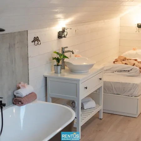 Schorpioen - Quiet Location In Oostduinkerke * Koksijde