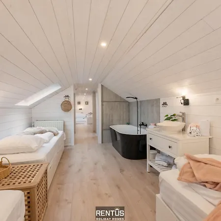 Schorpioen - Quiet Location In Oostduinkerke