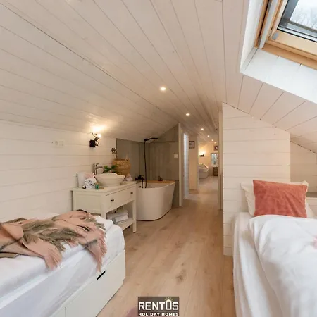 Schorpioen - Quiet Location In Oostduinkerke * Koksijde